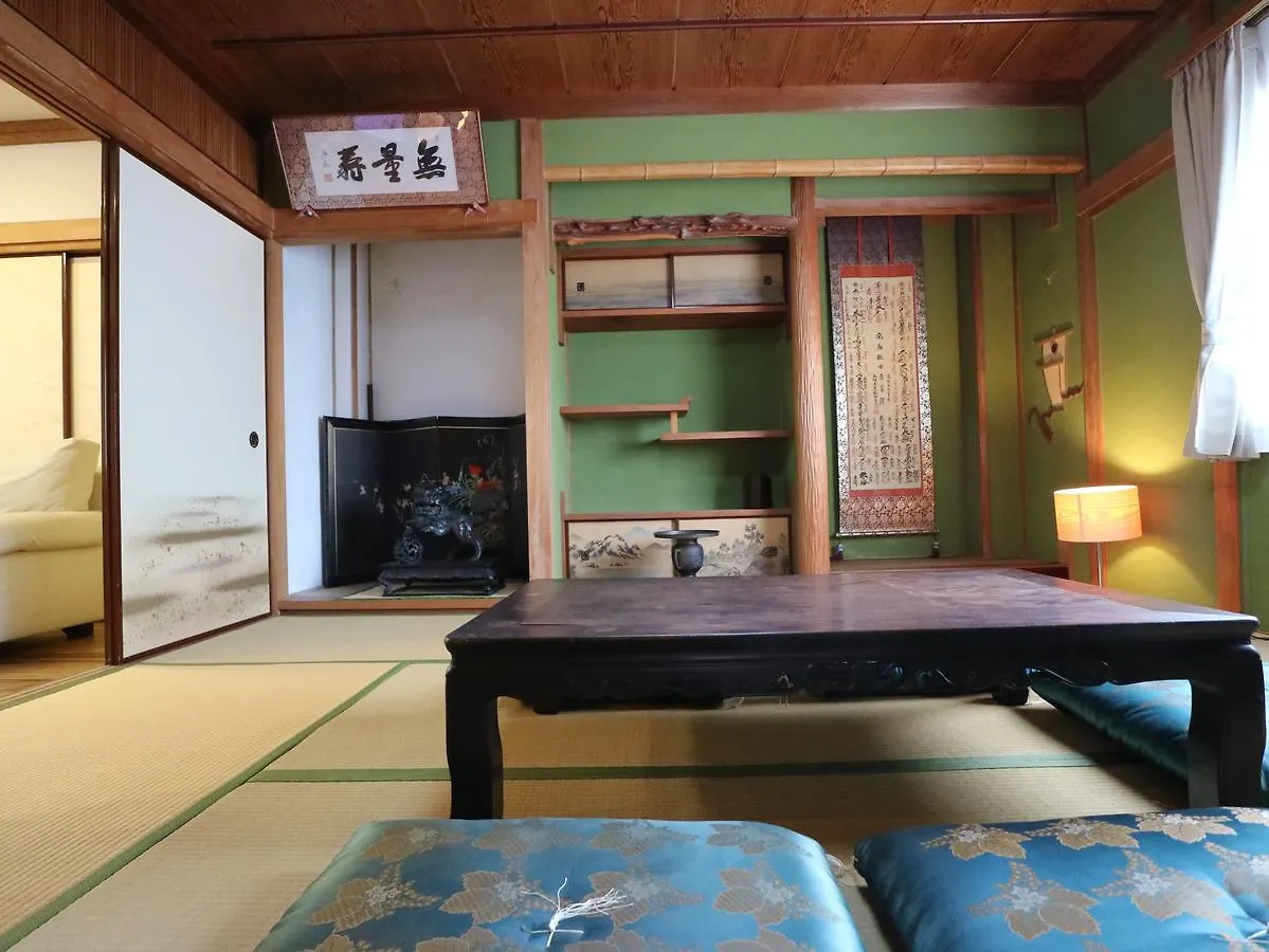 Base Osaka Apartment 0*,  Japan