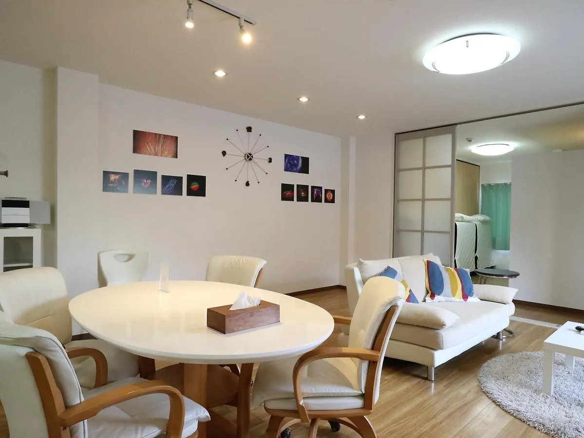 Base Osaka Apartment
