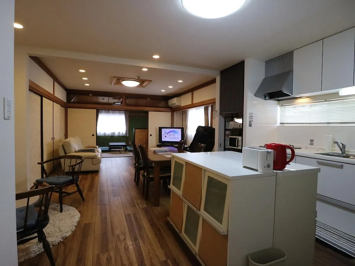 Base Osaka Apartment
